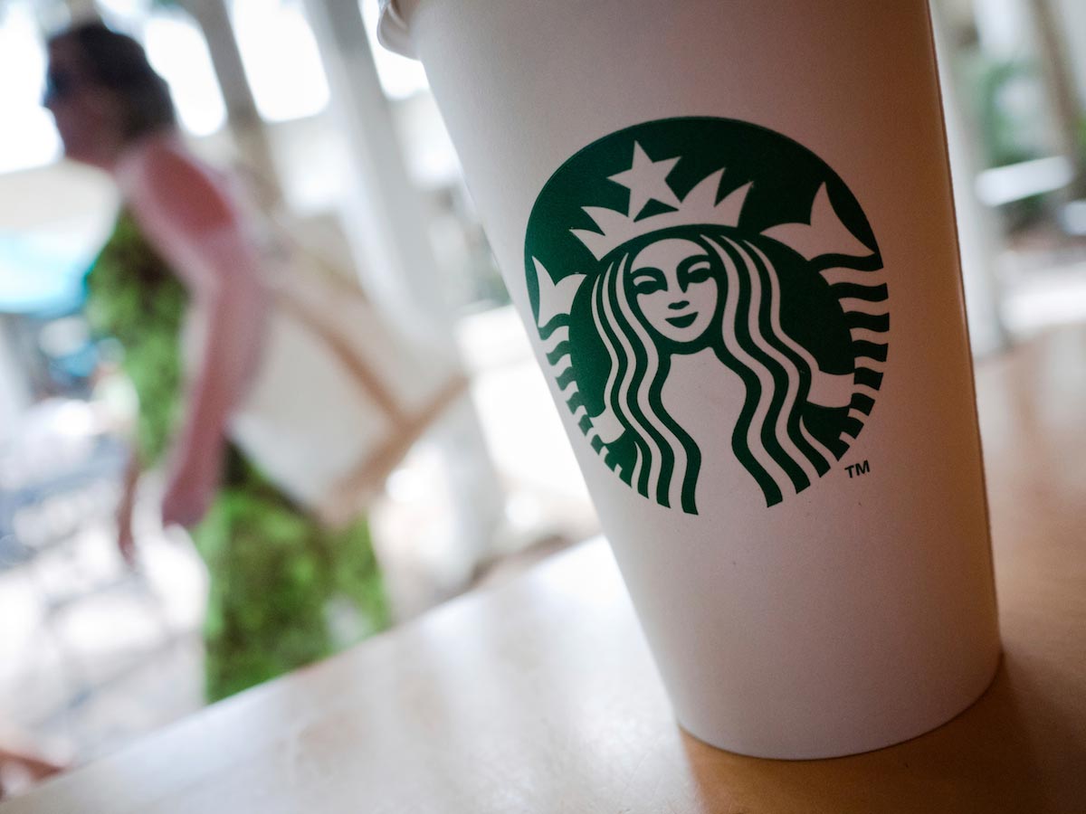 Image: Backlash: Starbucks takes a beating after plan to hire 10,000 Syrian refugees backfires