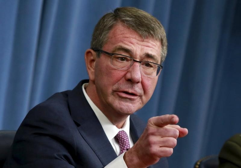 SecDef Carter Hopes to Shore Up Ties with India as Counterbalance to China