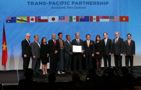 World leaders signed anti-sovereignty TPP deal as Americans were distracted by Zika hysteria