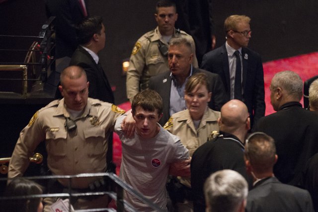 Las Vegas: Crazed British man attempted to steal officer’s gun to shoot and kill Donald Trump