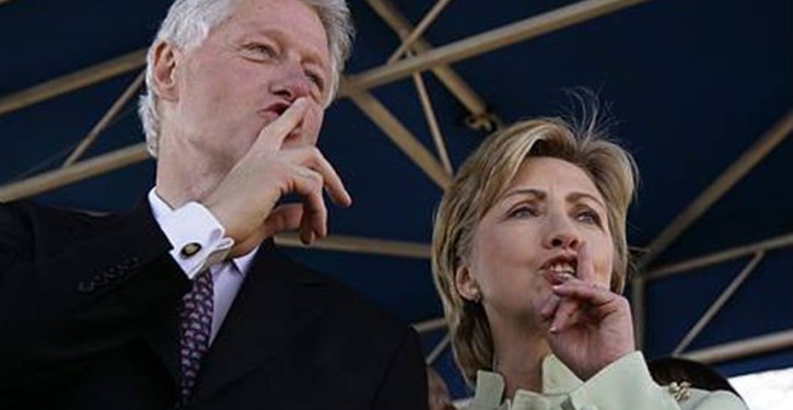 5 times the Clintons have escaped federal charges