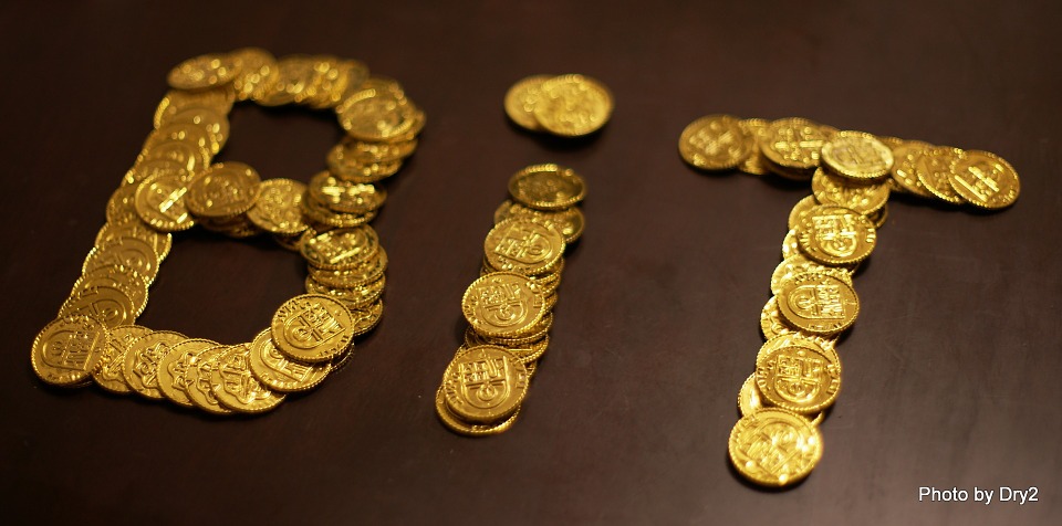 PANIC: $300M in cryptocurrency VANISHES overnight… user error blamed… 10 reasons why gold is better than Bitcoin