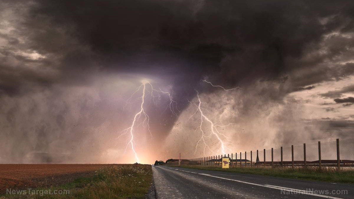 Strange new research claims thunderstorms may trigger asthma outbreaks