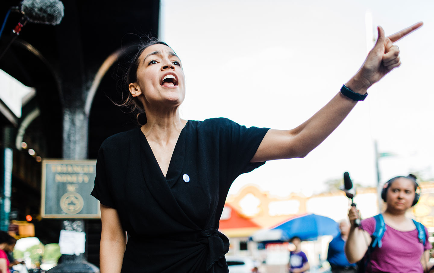 Ocasio-Cortez doubles down on STUPID after failing to understand how tax breaks work (and chasing away $30 billion in tax revenue for the State of New York)