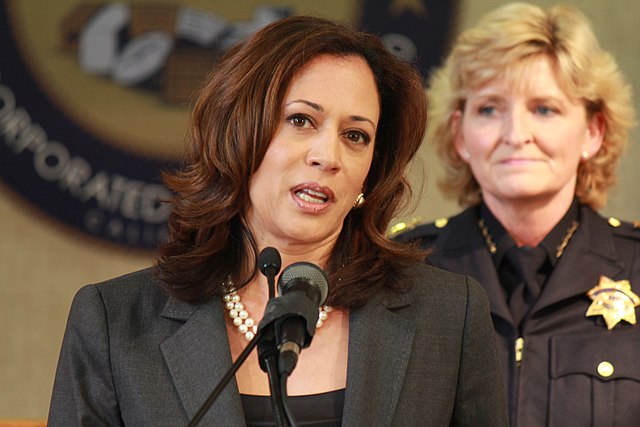 Democrat frontrunner Kamala Harris promised to SHUT DOWN all private health insurance nationwide… then walked it back after the insanity of the plan emerged