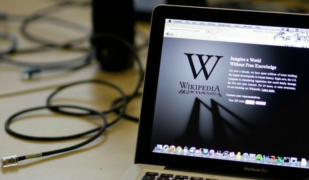 Google ranks hoax perpetrator Wikipedia highly while suppressing conservative sites for being “fake news”