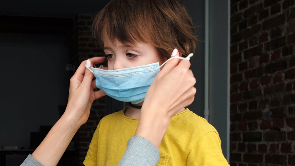 Studies highlight the dangers of face masks for children