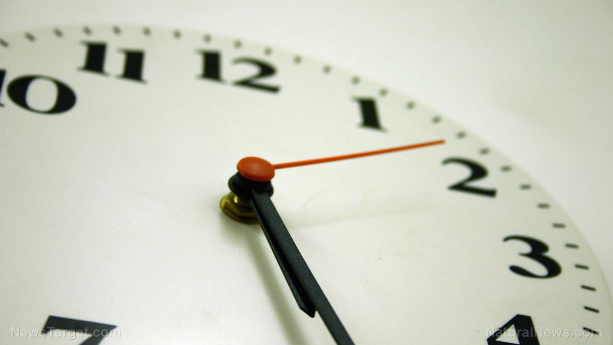 6 Ways to tell the time without a clock
