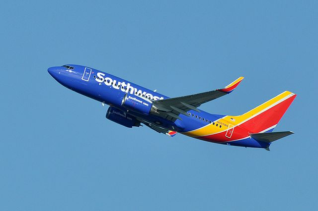 Another media cover-up: Massive cancellation of flights by Southwest Airlines NOT due to “weather” in Florida, but widespread pilot pushback against COVID vax mandate
