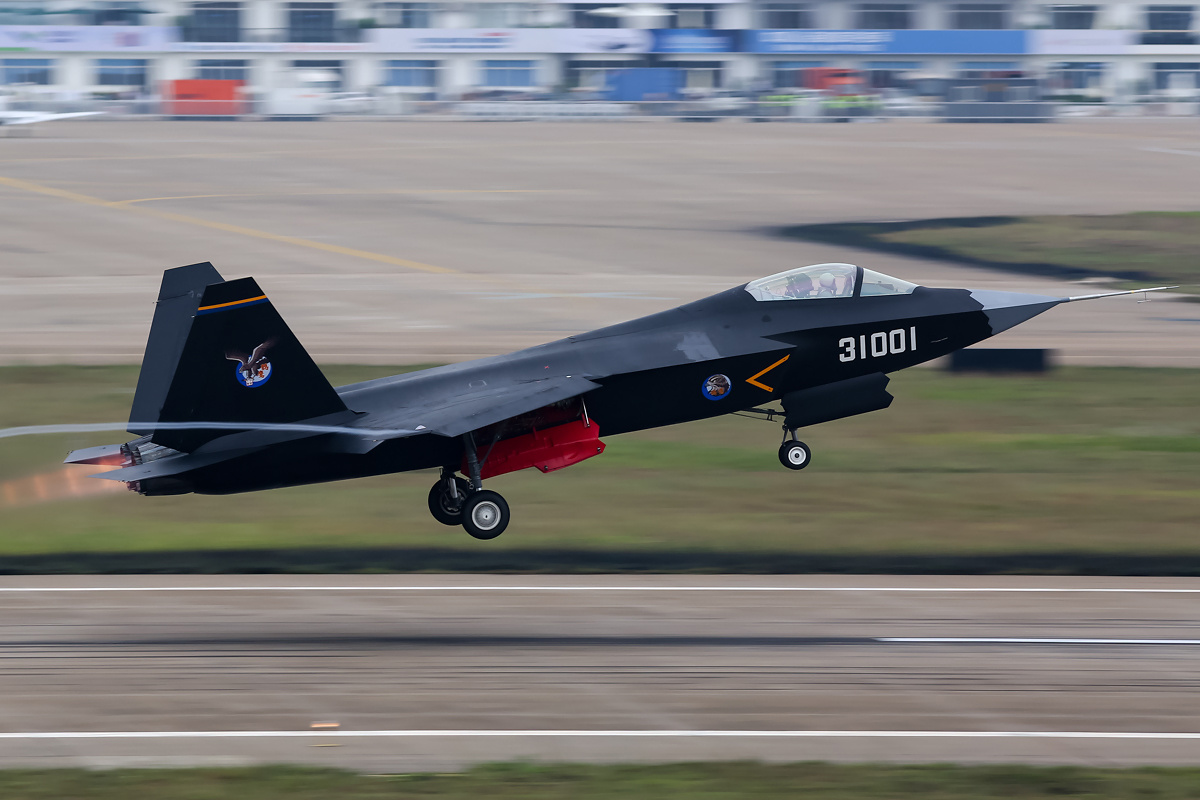 China flies fighter jets into Taiwanese airspace, escalating tension following Pelosi visit