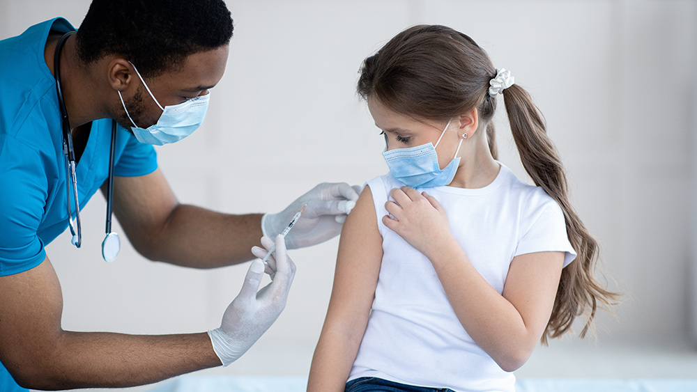 Tide turning? DC’s COVID-19 vaccine mandate for students DELAYED until January 2023